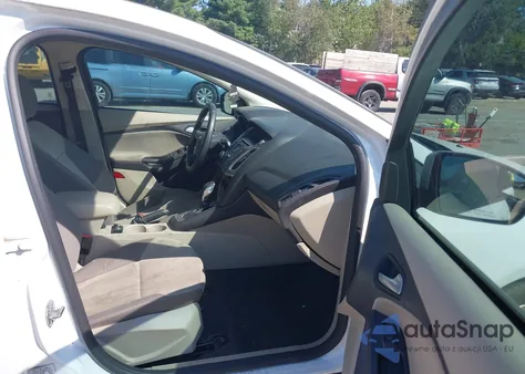 2014 Ford Focus Se из США, поврежденный, VIN 1FADP3K20EL374892